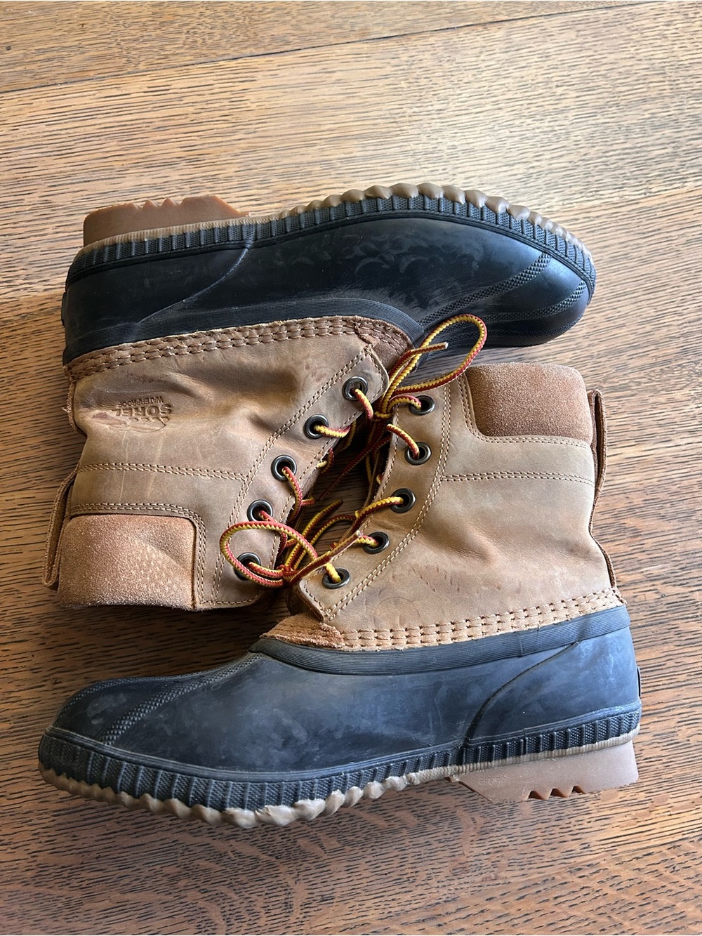 Sorel Big Kids Tan Lace-Up Boots size 7